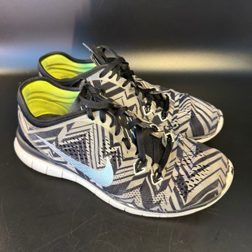 Nike Free 5.0 TR Fit 4 Print 704695-001 Black Grey Mesh Running Shoes Womens 7.5